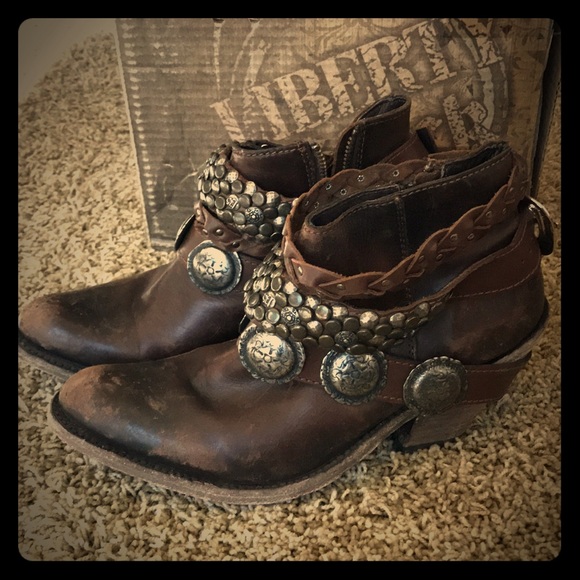 Tambor Concho Bootie Toscano t Moro